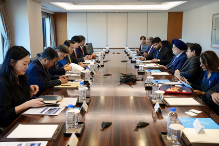Hardeep Puri meets CEOs of Korea’s top shipping companies