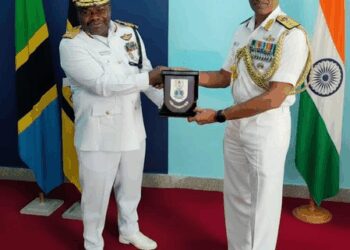 Indian, Tanzanian Navy officials discuss maritime security