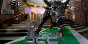 Indian stock market continues upward trend as IT, auto stocks lead