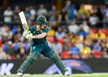 Josh Inglis added to CA XI squad for four-day clash against England Lions