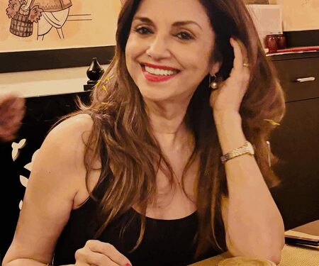 Lillete Dubey talks about her 'fab 75th show’ in Kolkata