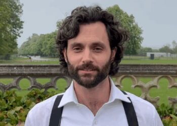 Penn Badgley talks about impact of fame, celebrity culture