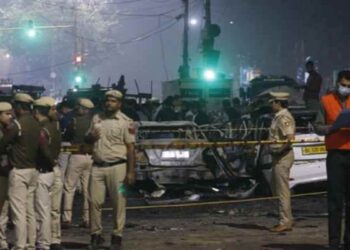 Lal Qila Metro Station blast: At least 10 dead