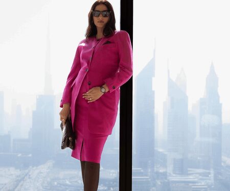 Sonam Kapoor announces second pregnancy, flaunts baby bump in pictures