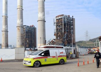 South Korea: 3 killed, 2 feared dead, 2 unaccounted for in power plant collapse