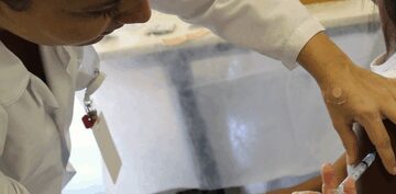 US CDC does a U-turn on autism-vaccine link, doctors reject claims