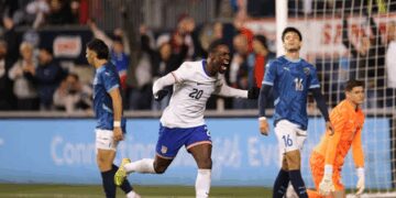 U.S downed World Cup-bound Paraguay 2-1 in friendly