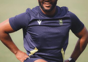 2nd ODI: Bavuma, Maharaj and Ngidi back as SA opt to bowl against unchanged India