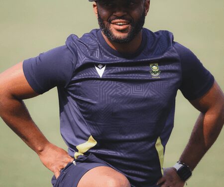 2nd ODI: Bavuma, Maharaj and Ngidi back as SA opt to bowl against unchanged India