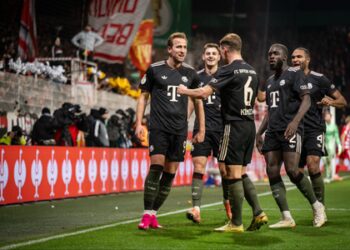 Bayern survive Union scare in five-goal DFB Cup thriller