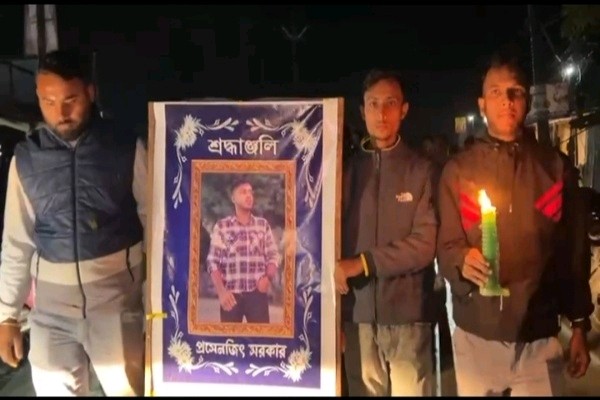 Delivery Worker Death Sparks Silent Protest in Kameshwar Area