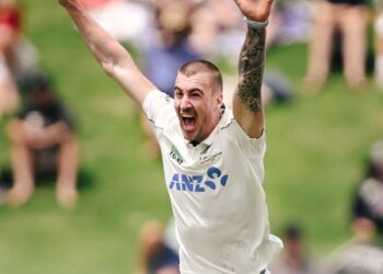 NZ v WI: Tickner stretchered off with suspected shoulder dislocation on Day 1 of Wellington Test