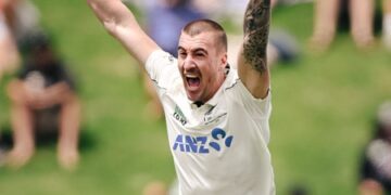 NZ v WI: Tickner stretchered off with suspected shoulder dislocation on Day 1 of Wellington Test