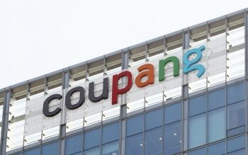 Police raid Coupang to seize evidence related to major data breach