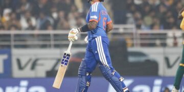 Surya and Gill's form is a real cause of concern: Pathan