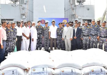 TN sends 950 tonnes of humanitarian aid to cyclone-hit Sri Lanka