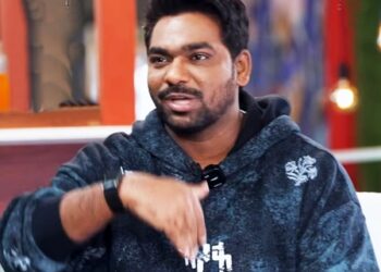 Zakir Khan on grandfather's teachings: 'Your work travels ahead of you, 7 your character carries it further'