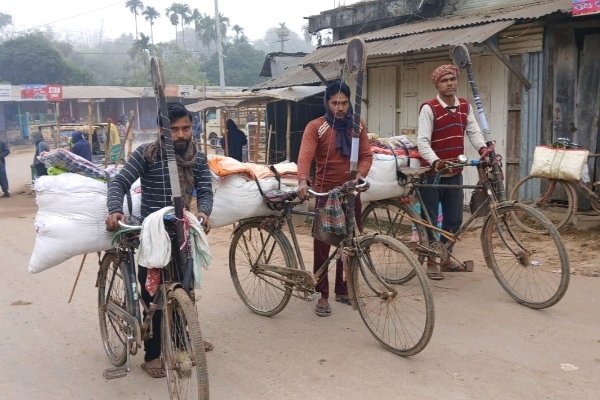 Handmade Quilt makers in Tripura