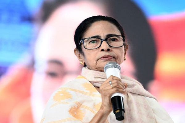 SIR Petition in SC: Mixed Reactions in Bengal as Mamata Argues Case in Apex Court