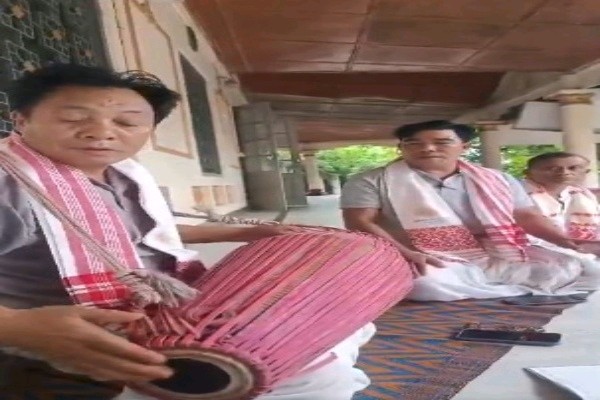 Himanta Biswa Sarma at Sri Sri Batadrava Than focused on Assam-Manipur Vaishnavite cultural heritage