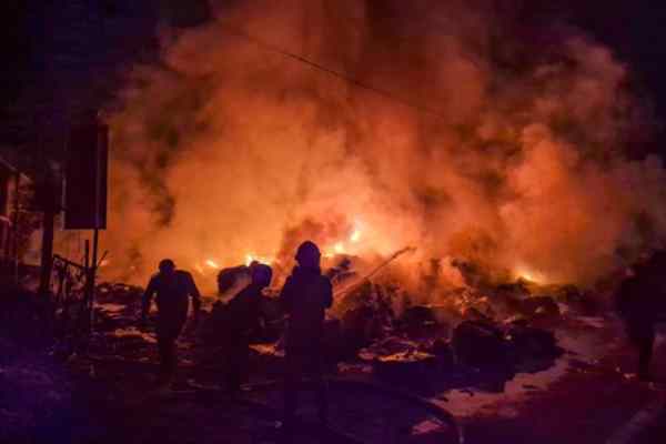 A fire broken out in a four-storied building at Tiljala area in East Kolkata. At least two persons were killed and five injured.