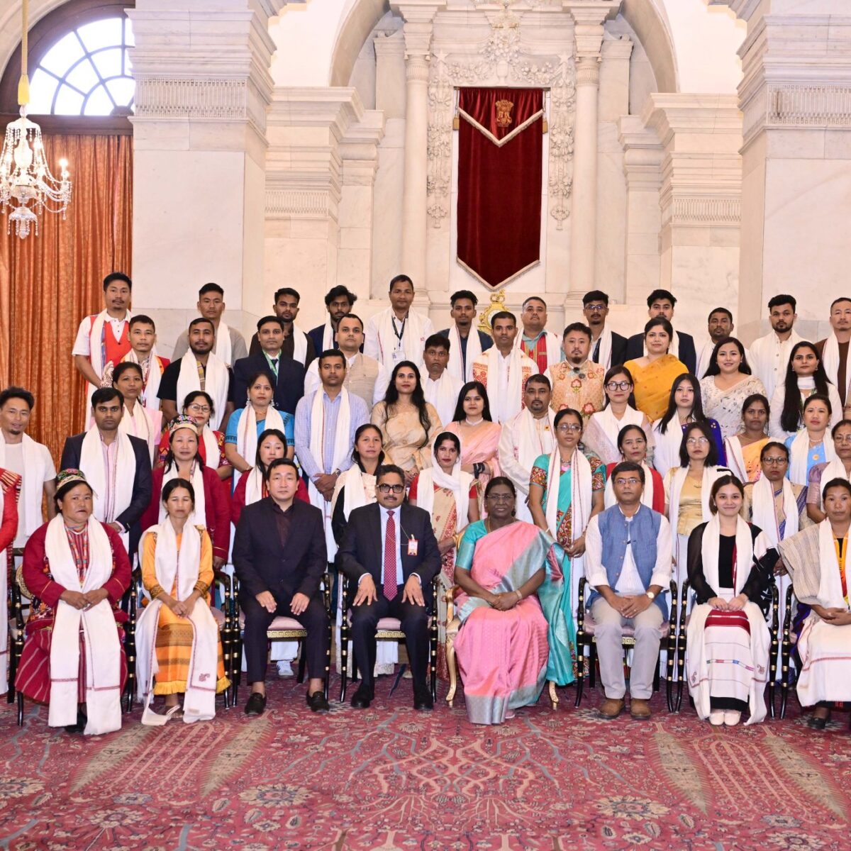 President Murmu Felicitates NE Artisans Including Tripura’s Samir Jamatia