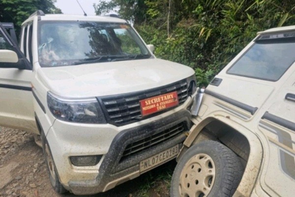 Militants ambushed two vehicles in Manipur’s Kangpokpi district on Wednesday killing at three Kuki church leaders.