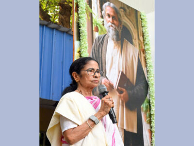 ‘Jibono Jokhon Shukaye Jai’: Salim Quotes Tagore After Mamata’s Anti-BJP Call