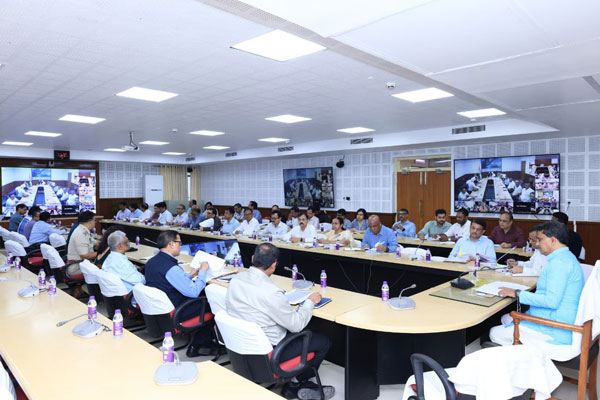 Chief Minister Dr. Manik Saha chairing the high-level Task Monitoring System (TMS) review meeting at Secretariat Agartala with senior secretaries.