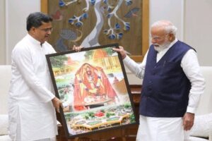 Tripura CM met PM Modi in New Delhi today and presented a photo frame of the Mata Tripura Sundari Temple and its recently redeveloped premises