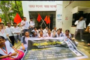 ABVP-affiliated students protesting at Iswarchandra Vidyasagar College in Belonia over Tripura University result delays and marksheet discrepancies