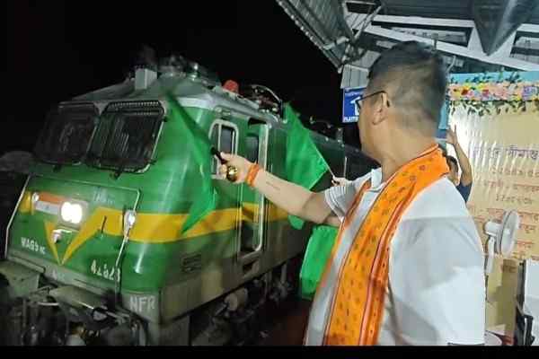 Two express trains will stop at Mungiakami Railway station in Tripura