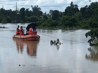 Haora River Flooding Waterlogs Khayerpur Areas, Administration on Alert