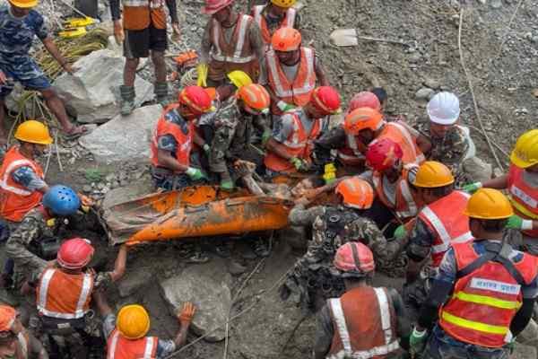 Rescue nine days after Nepal floods
