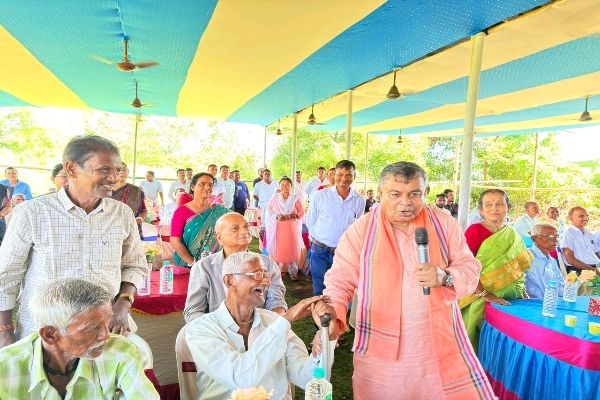 Senior citizens Ratan Lal Nath Mohanpur