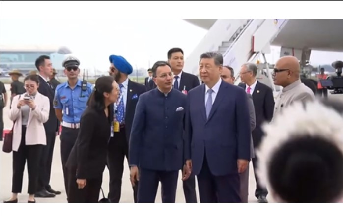 His first visit to India in nearly seven years, Chinese President Xi Jinping arrived in the national capital to participate in the 18th BRICS Summit,.