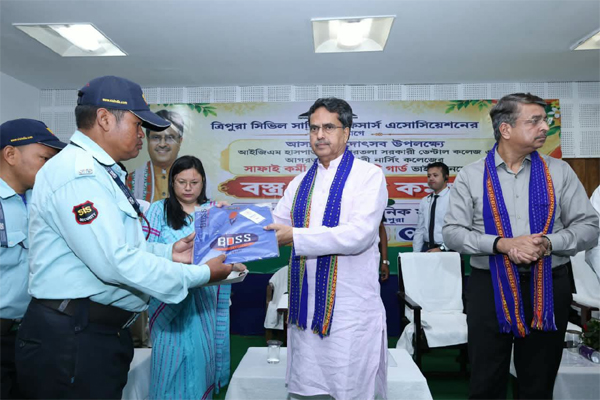 Tripura Chief Minister Dr Manik Saha highlights role of TCS officers on governance reforms in Agartala
