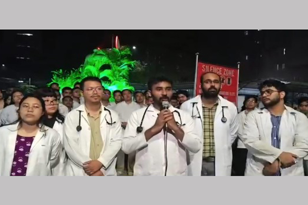 AGMC & GB Pant Hospital resident doctors threatens pen-down strike on October 5.