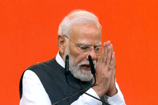 PM Modi 25 years in public office salutes citizens